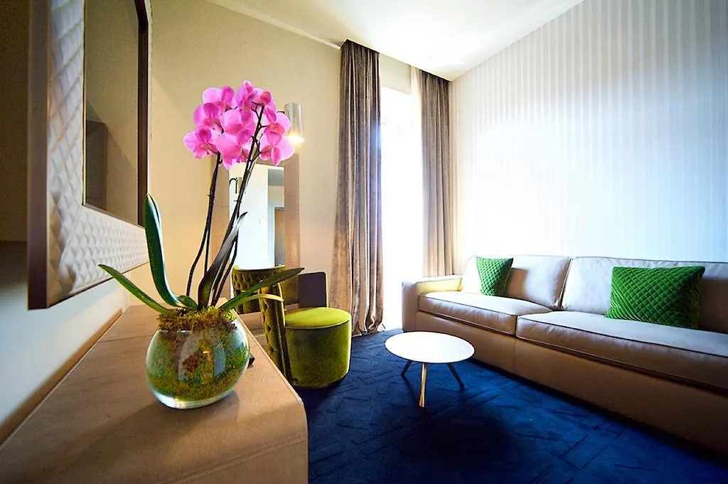 Vittoriano Luxury Suites Рим