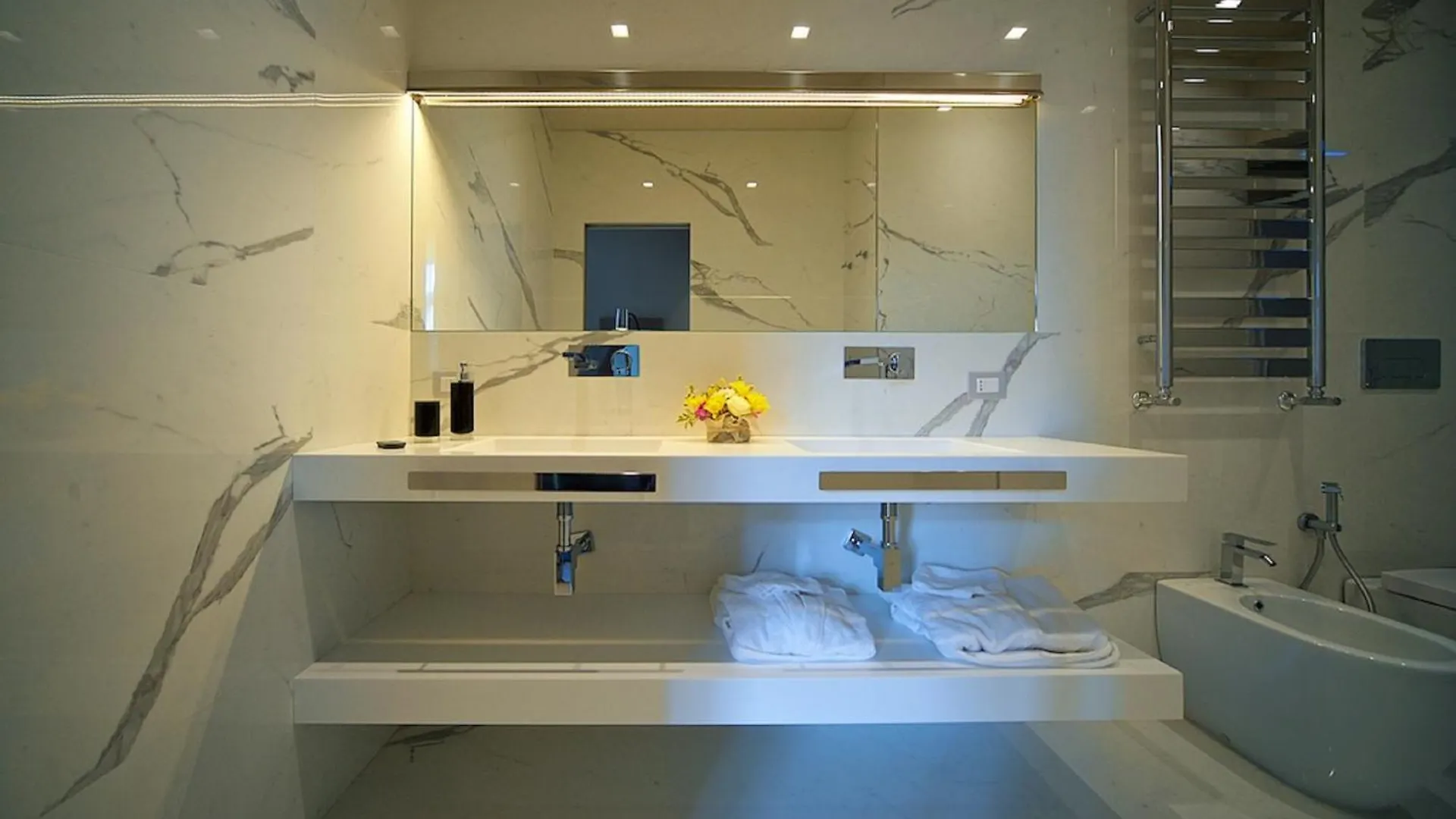 Vittoriano Luxury Suites Rome 0*,